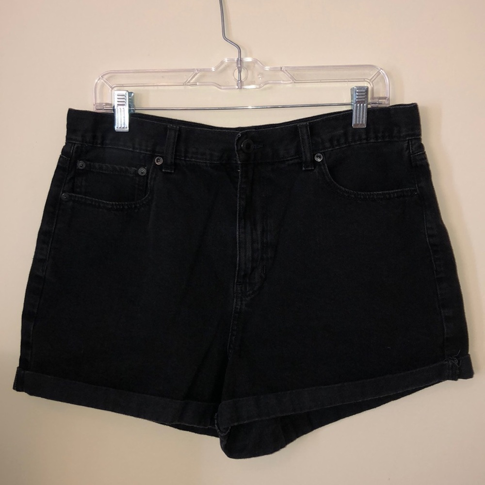 American Eagle Black Mom Shorts Size 14